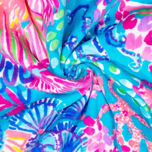 Lilly Pulitzer Oversized Pool/Beach Towel, 40 x 70, Large Terry Cloth Towel - Picture 4 of 4
